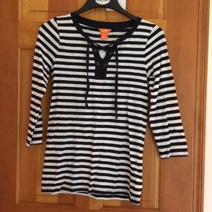 Cute navy striped top!